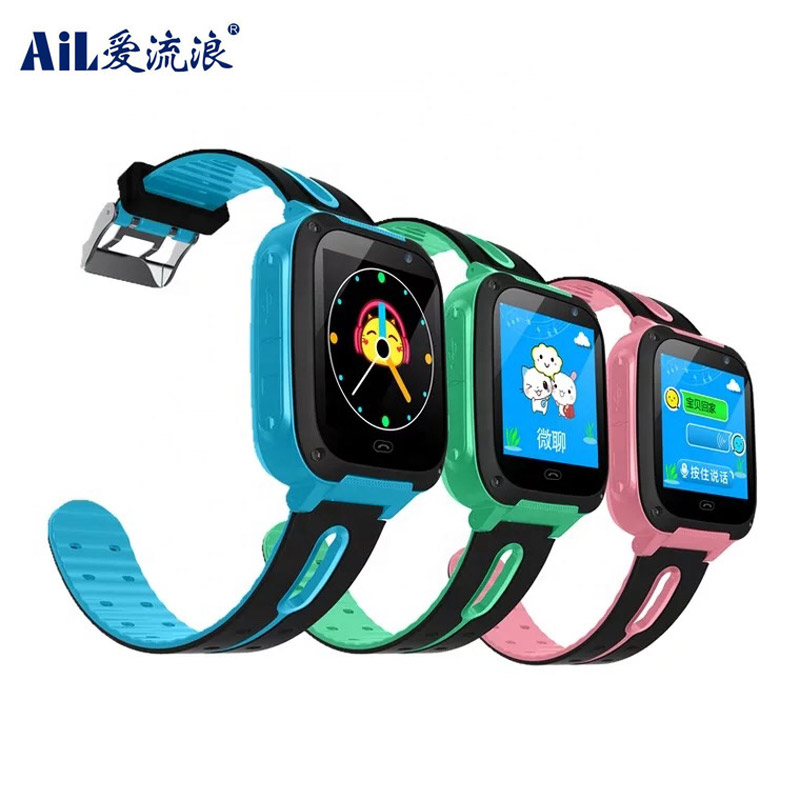 Kids Smart Watch S4 with SIM Card Lbs Sos Camera Tracking Watch for Children